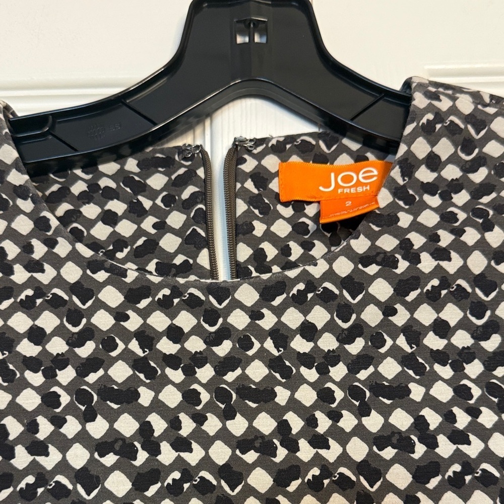 Joe Fresh Shift Dress with Geometric Pattern size 2 - Picture 5 of 10